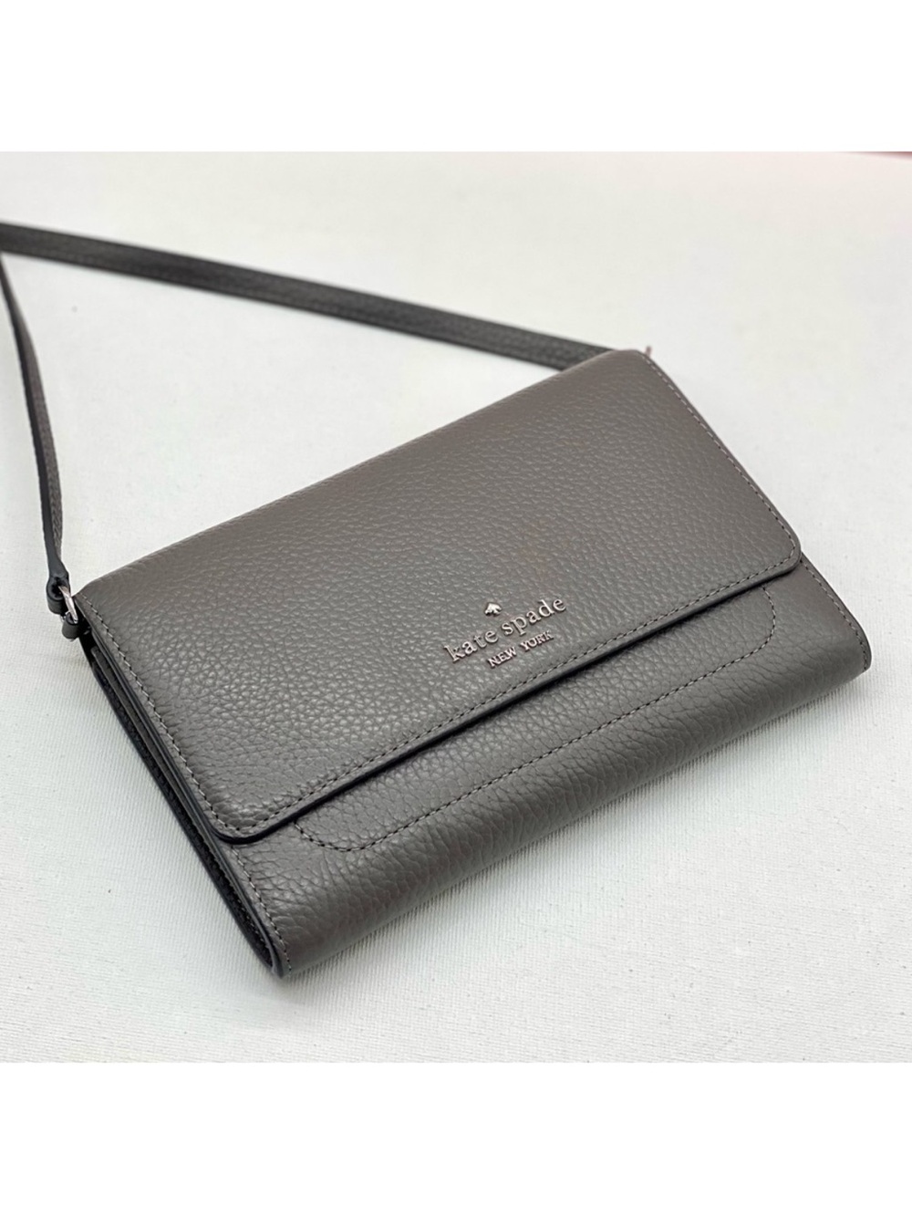 Kate Spade New York Wallet On A String Crossbody Bag